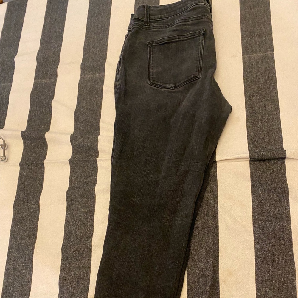 Black skinny jeans